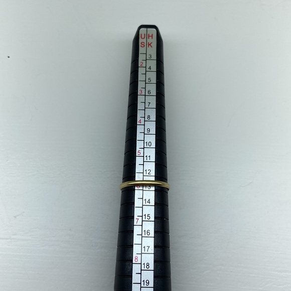 Antique Double Red Violet Spinel with Two Diamond Accents on 10K Gold Ring - Picture 4 of 14